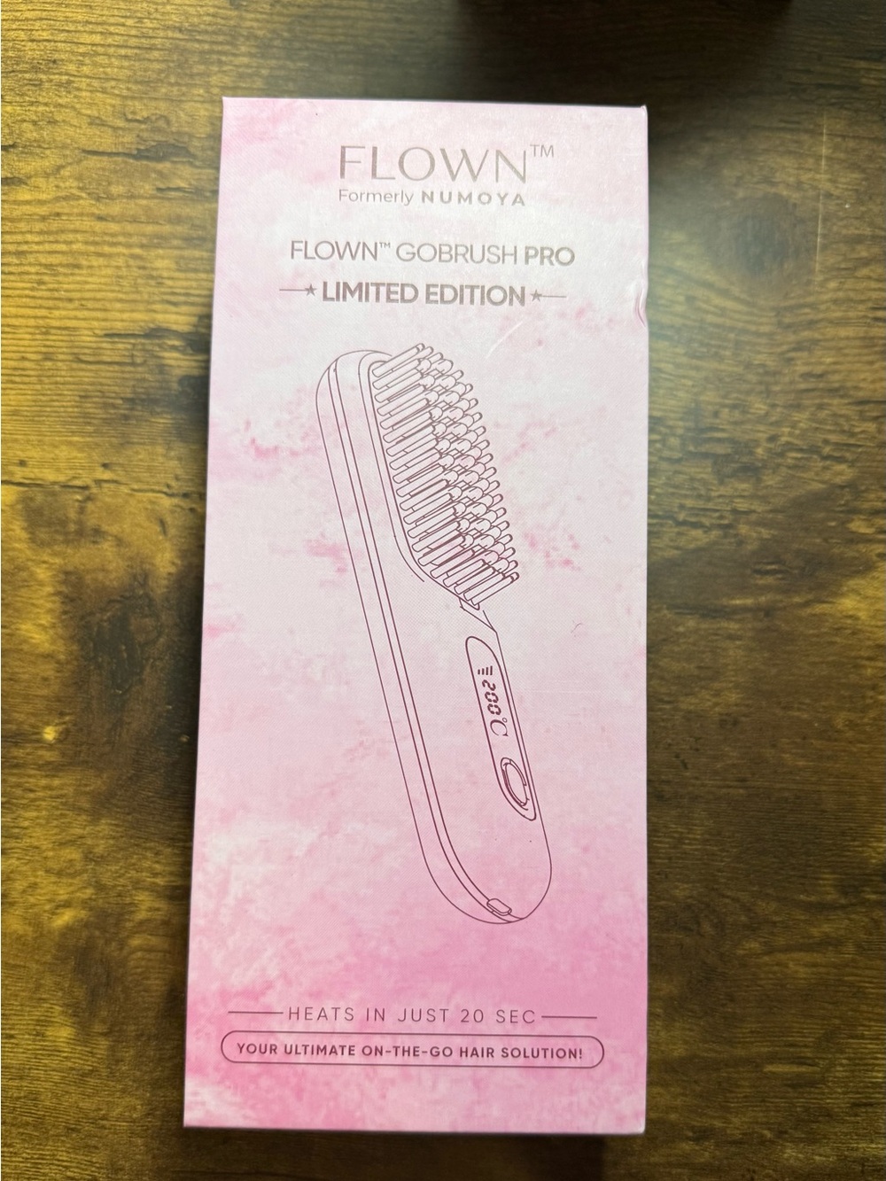 FROWN GoBrush Pro Heated Styling Brush — Pink Limited Edition